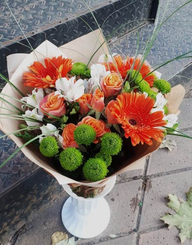 Букет цветов из: Герберы, Хризантемы, Альстромерии и Розы в Пестяках
