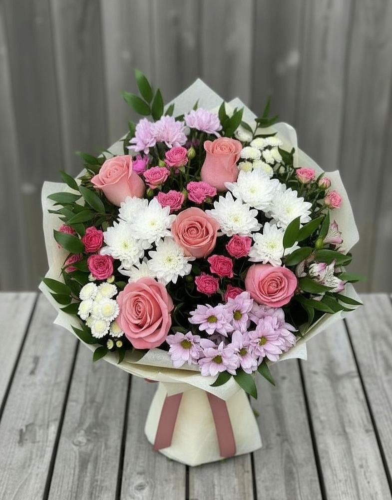 Букет цветов из: Альстромерии, Гвоздики, Розы и Хризантемы в Пестяках