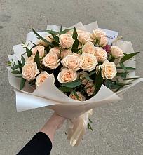 Букет Кремовые розы Латте в Пестяках