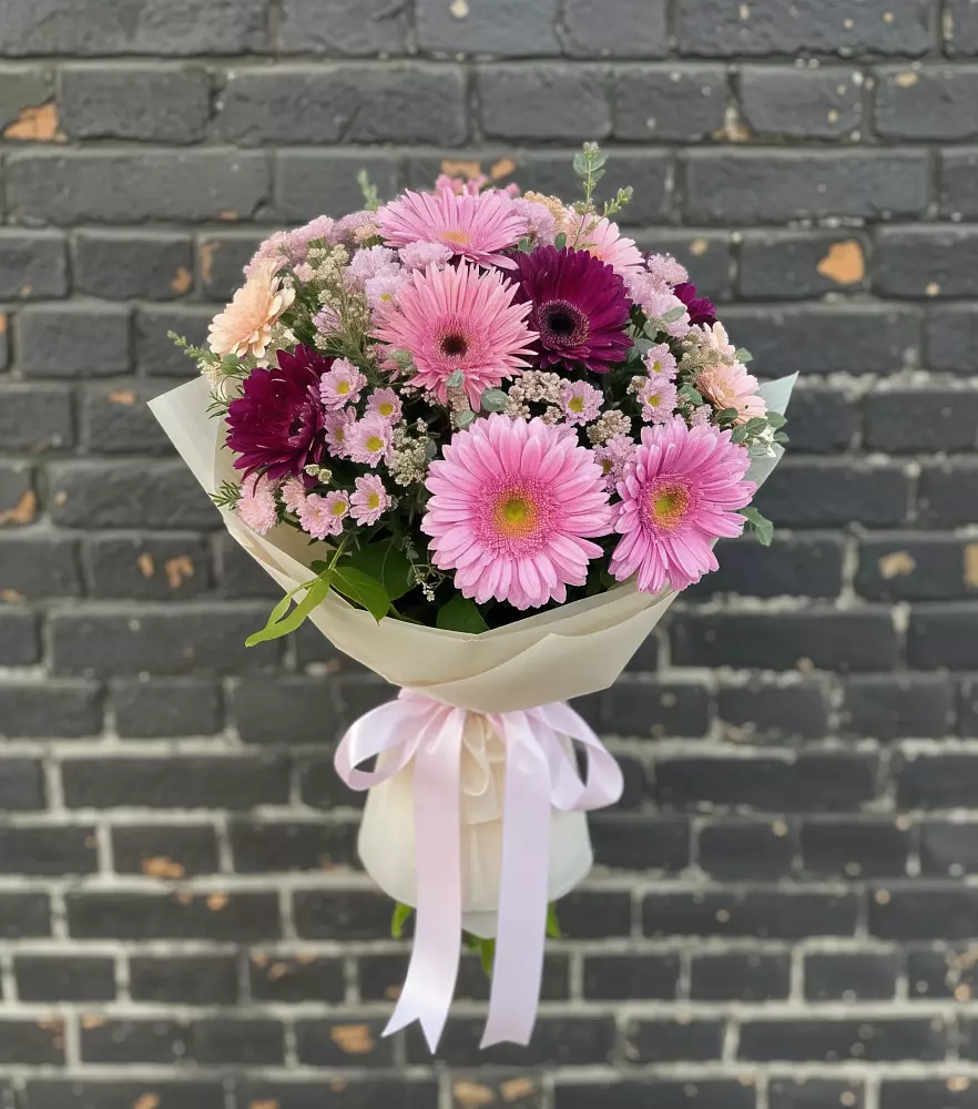 Букет цветов из: Герберы и Хризантемы в Пестяках