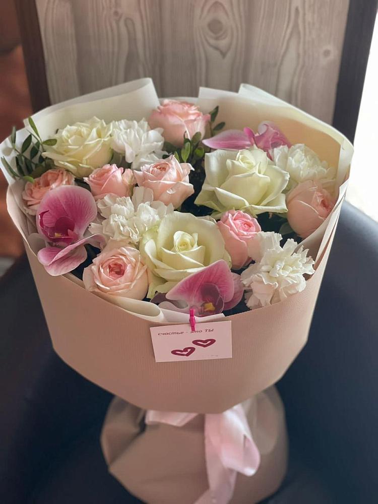 Букет цветов из: Орхидеи, Розы и Гвоздики в Пестяках