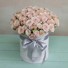 Цветочная композиция из Розы в шляпной коробке в Пестяках