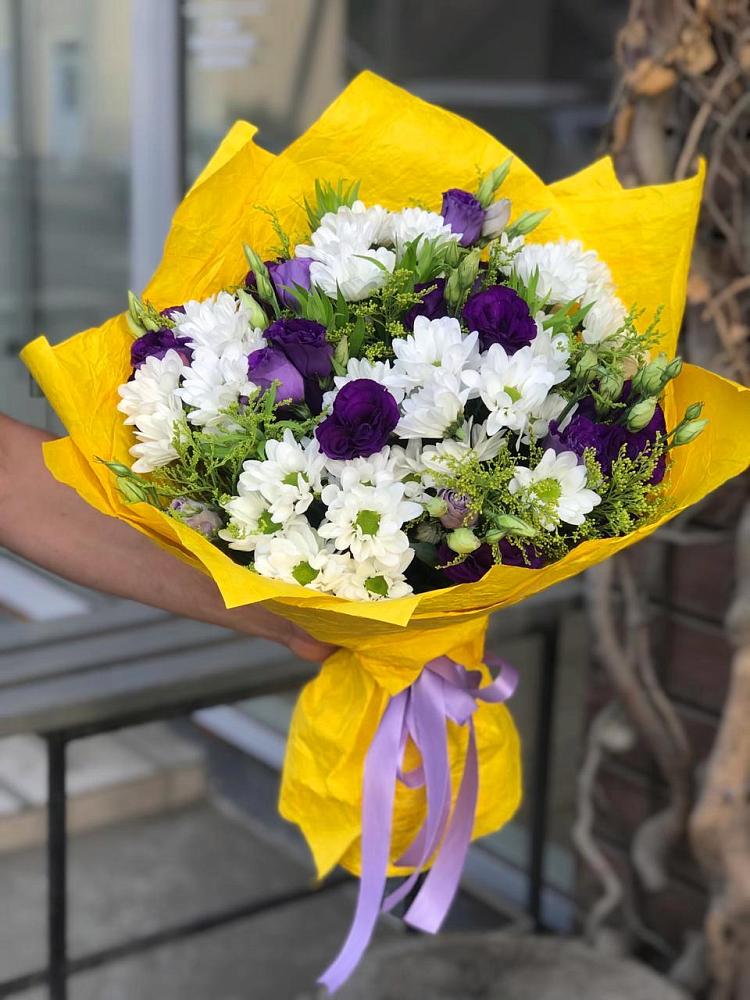 Букет цветов из: Ирисы, Хризантемы и Ромашки в Пестяках