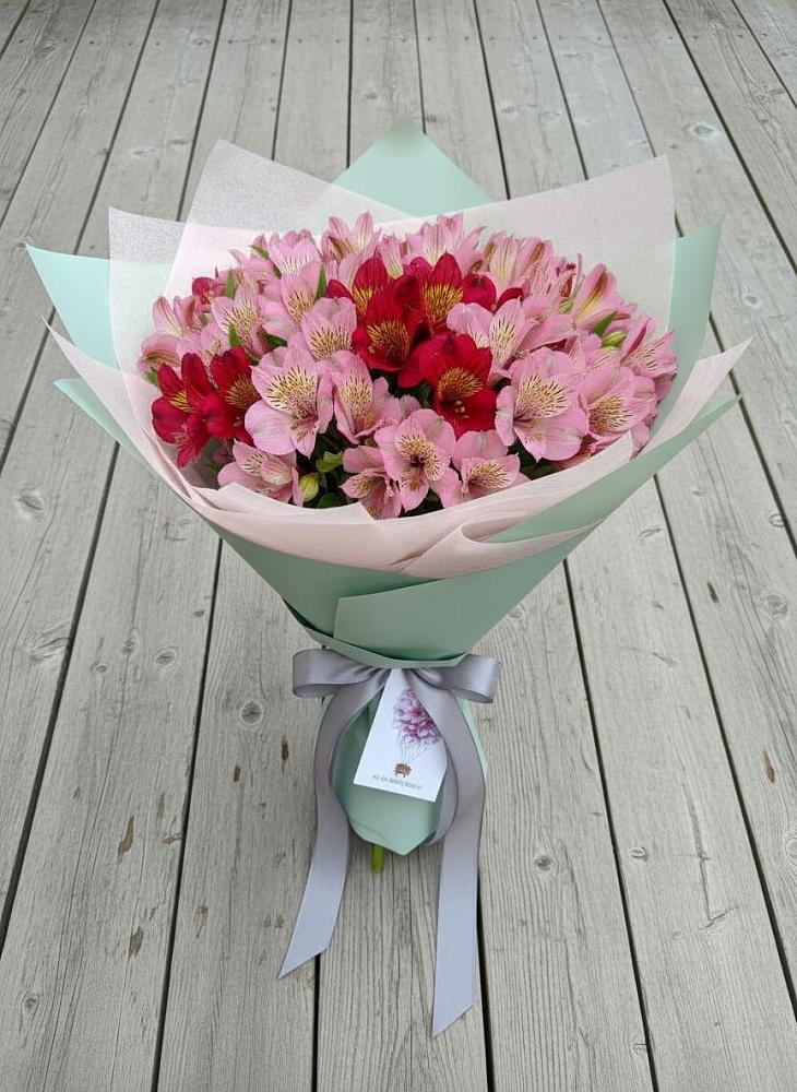 Букет цветов из: Альстромерии в Пестяках