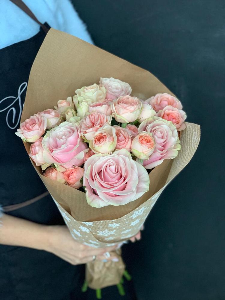 Букет цветов из: Хризантемы и Розы в Пестяках