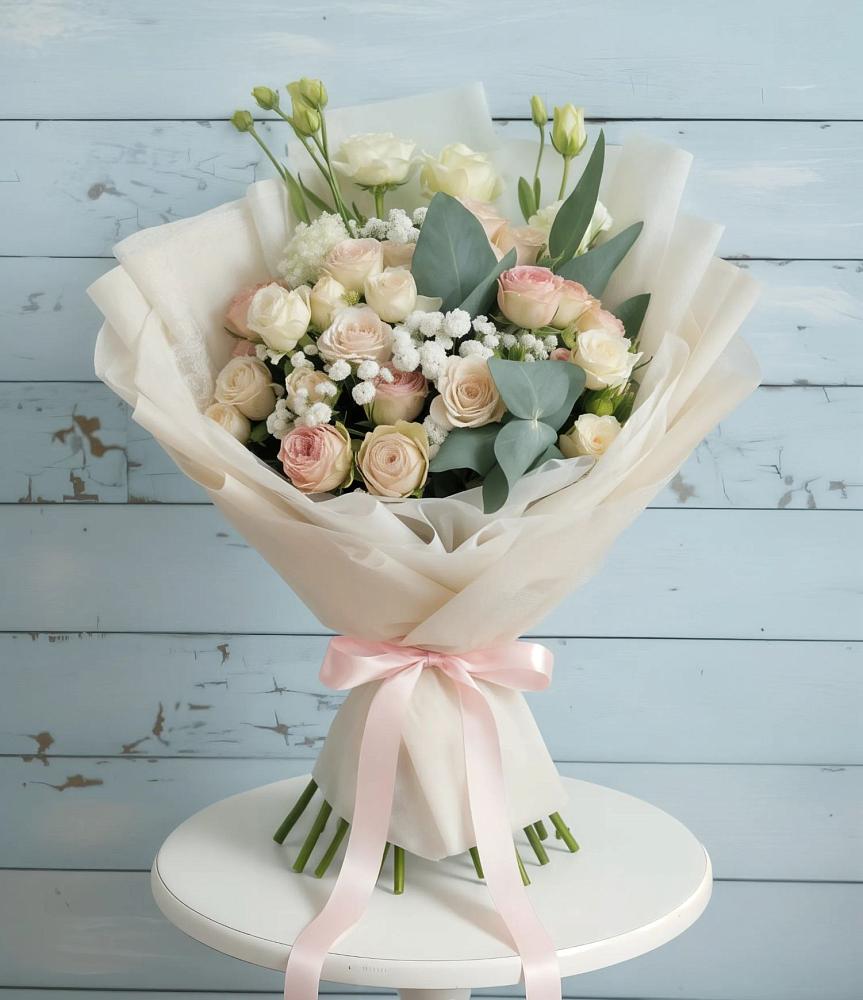 Букет цветов из: Розы и Лизиантусы в Пестяках