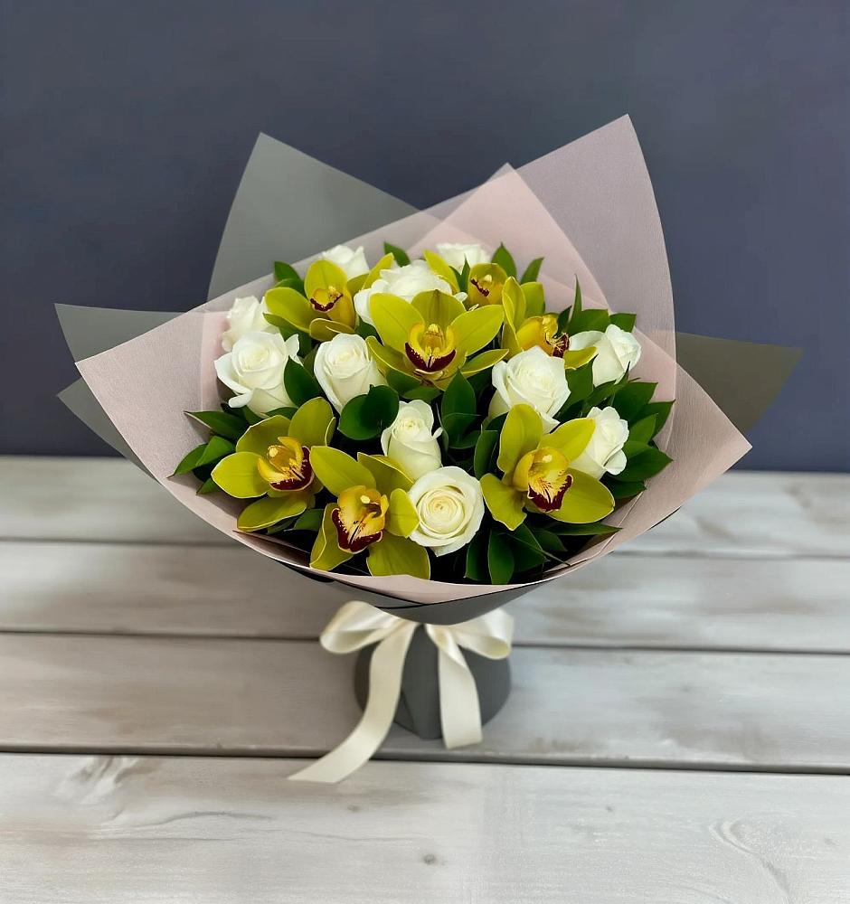 Букет цветов из: Орхидеи и Розы в Пестяках