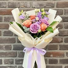 Букет цветов из:  Лизиантусы и Розы в Пестяках