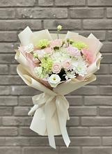 Букет цветов из:  Гвоздики, Розы, Лизиантусы и Хризантемы в Пестяках