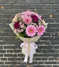 Букет цветов из:  Герберы и Хризантемы #REPLACE_PRED# Пестяках
