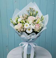 Букет цветов из:  Розы и Лизиантусы в Пестяках
