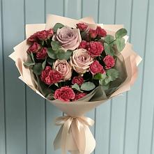 Букет цветов из:  Гвоздики и Розы #REPLACE_PRED# Пестяках