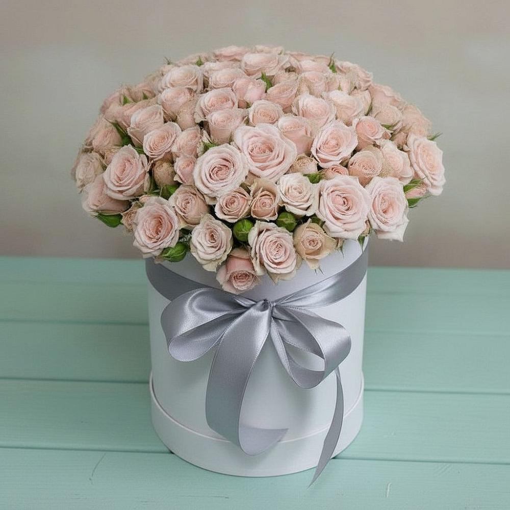 Цветочная композиция из Розы в шляпной коробке в Пестяках